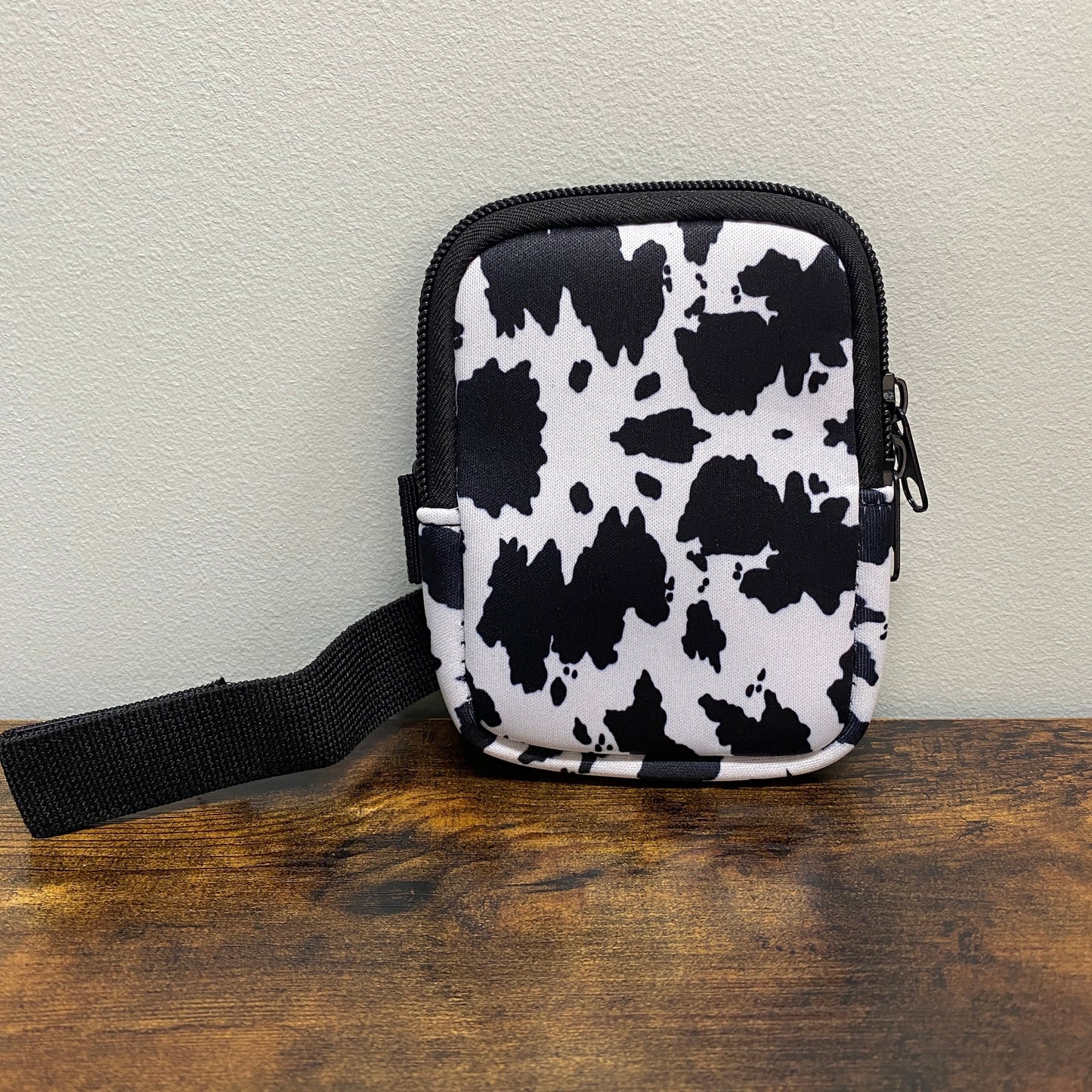Tumbler Fanny - Black Cow Black Zipper