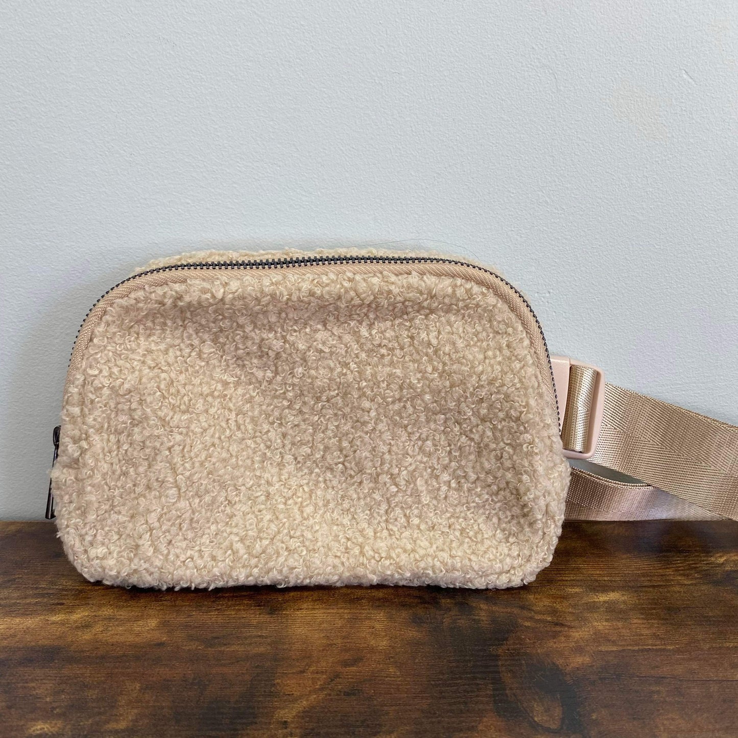 The Nylon Belt Bag - Sherpa