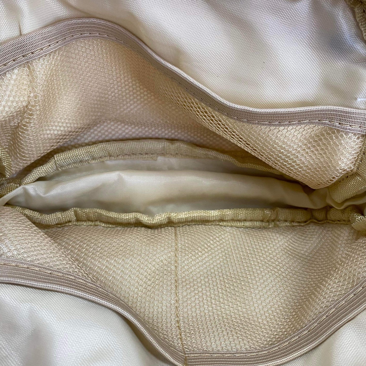 The Nylon Belt Bag - Sherpa