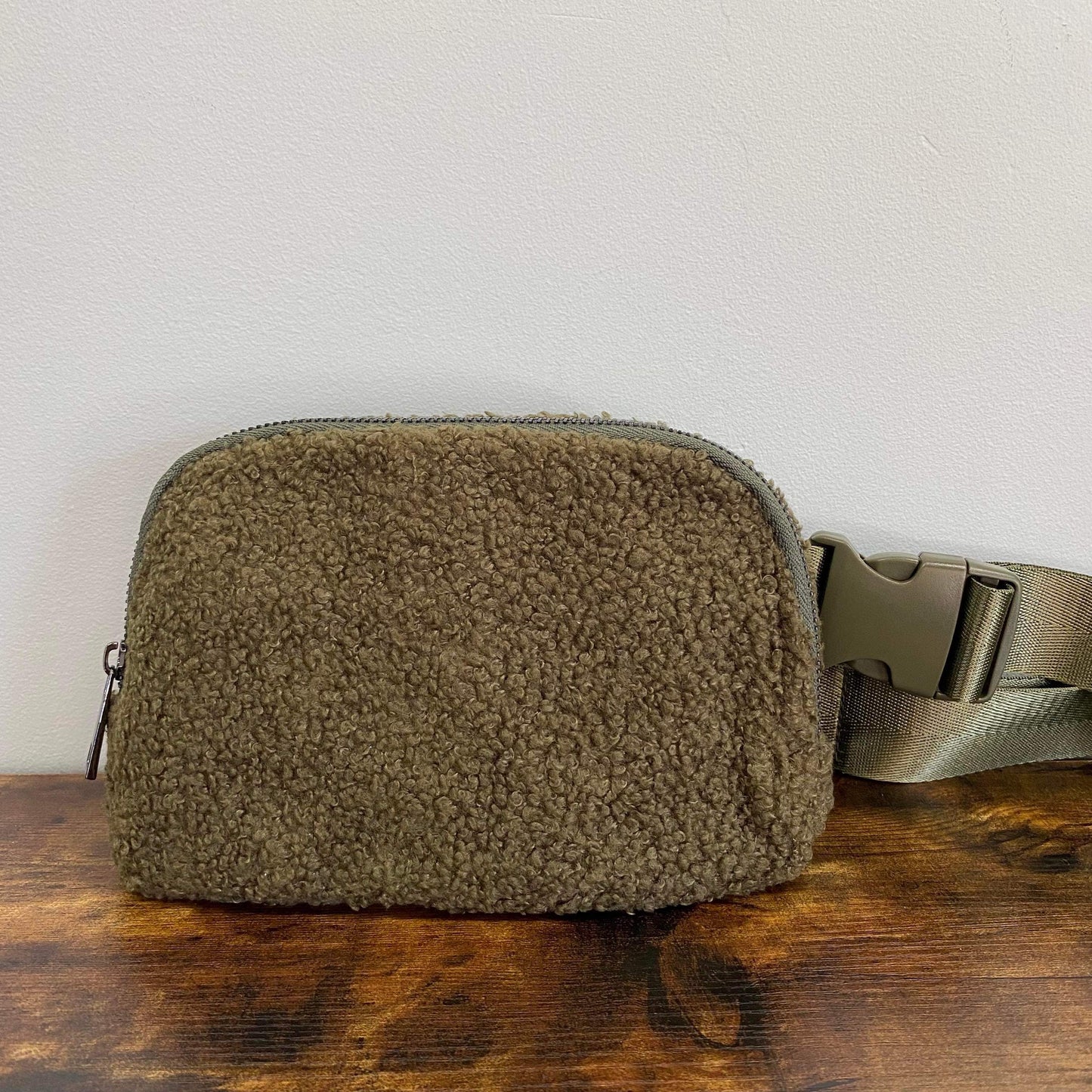 The Nylon Belt Bag - Sherpa